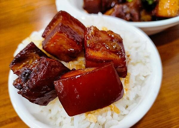 豐收飯桌餐點